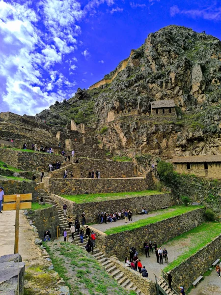 AhaTik_sacred_travel_03fc8bf3-d40a-442c-adcd-41fe8f4ca396_